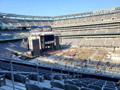MetLife stadium section 236