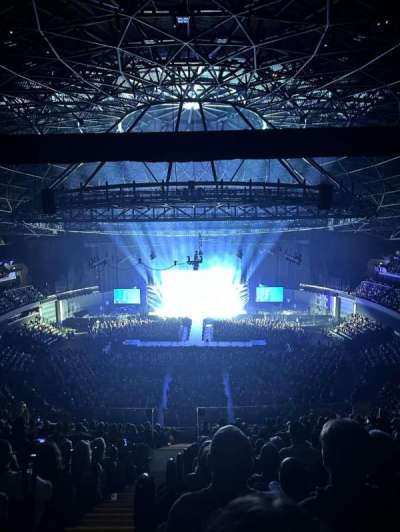 OVO Hydro section 330