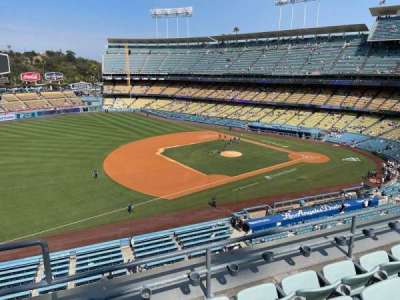 dodger stadium section 27RS
