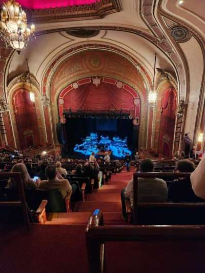 Riverside Theater, Milwaukee section 2RT