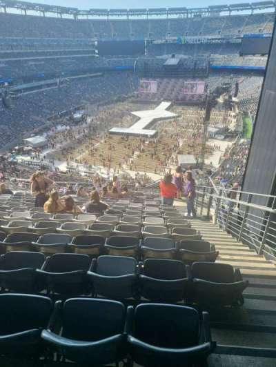 MetLife Stadium section 224B