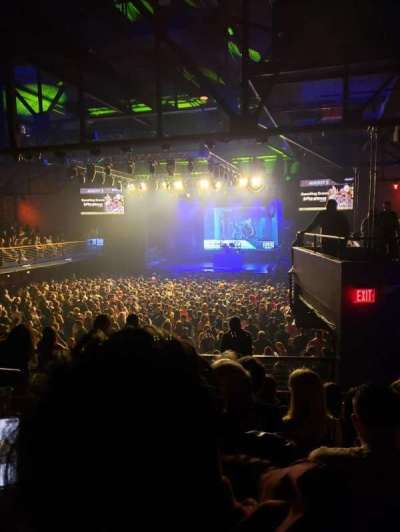 The Paramount, Huntington section 209