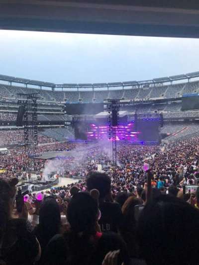 MetLife Stadium section 121