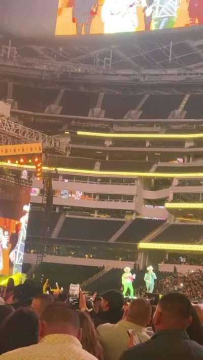 Sofi Stadium section Floor B1