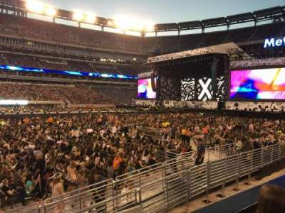 MetLife Stadium section 115C