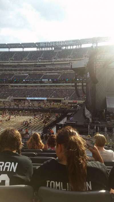 MetLife Stadium section 110