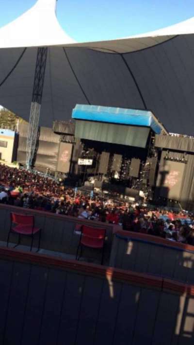 Shoreline Amphitheatre section Lawn