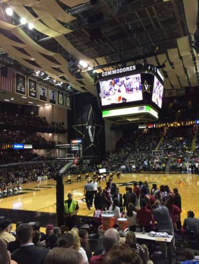 Memorial Gymnasium, Vanderbilt section F