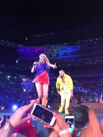 MetLife Stadium section Floor 13