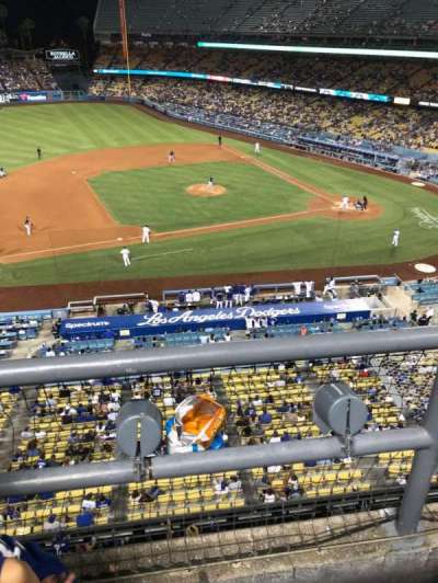 dodger stadium section 19RS
