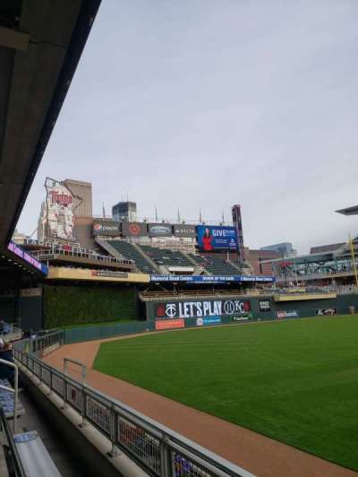 Target Field section 128