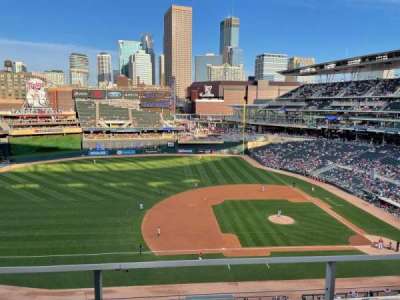 Target Field section 222