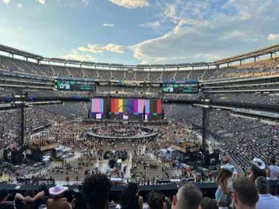 MetLife Stadium section 225A