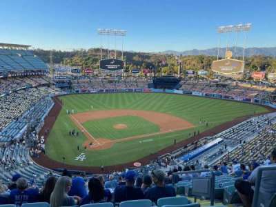 dodger stadium section 4RS