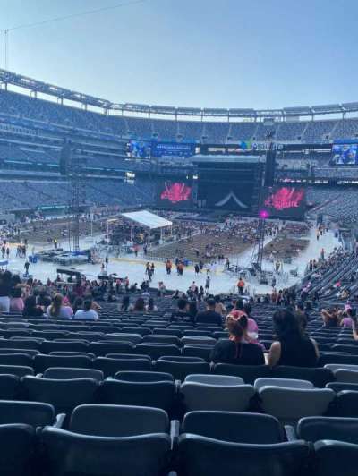 MetLife Stadium section 123