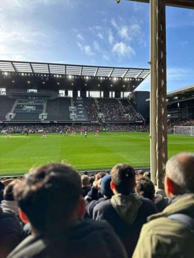 Craven Cottage section DL