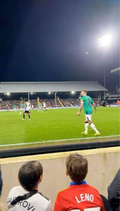 Craven Cottage section R06