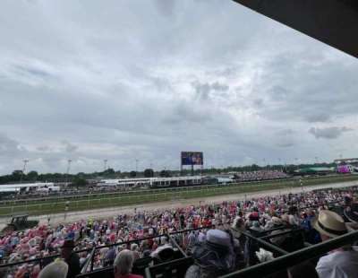 Churchill Downs section 325