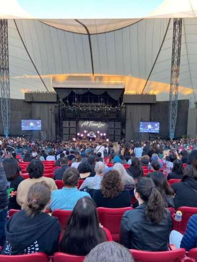 Shoreline Amphitheatre section 202