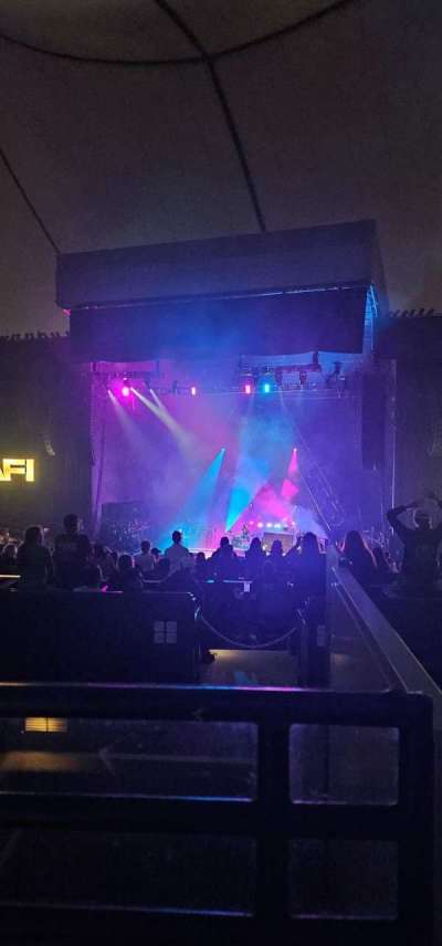 Shoreline Amphitheatre section 201