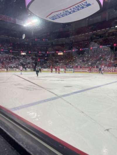 Kohl Center section LE
