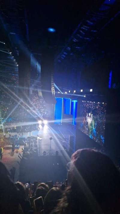 Unipol Forum section B19