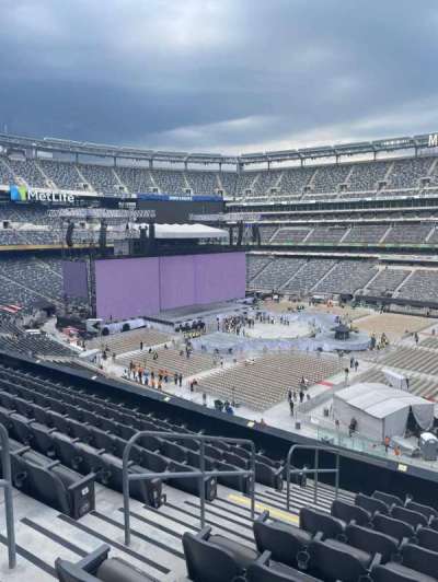 MetLife Stadium section 236