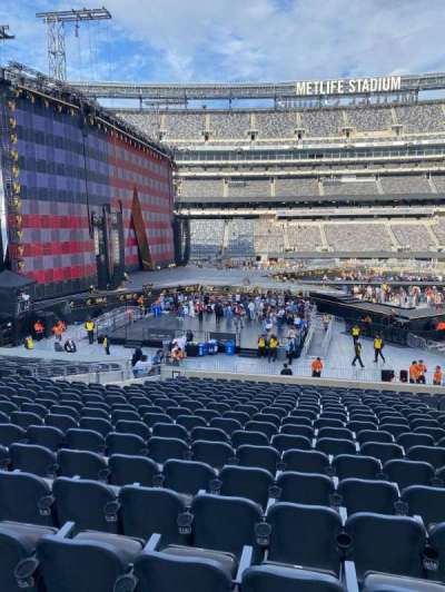 MetLife Stadium section 140