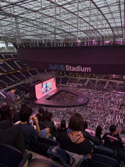 Sofi Stadium section 516