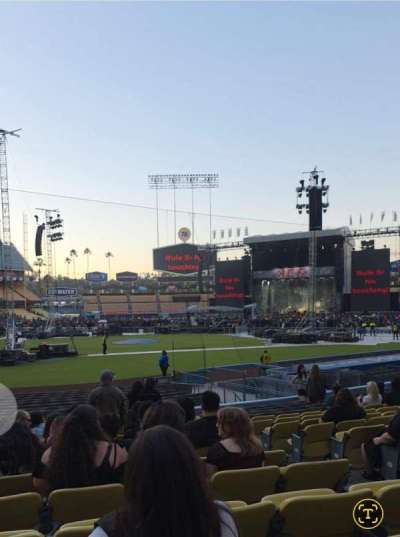 dodger stadium section 10FD