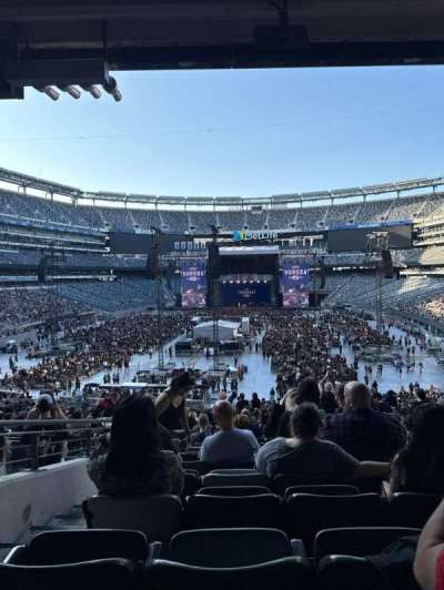 MetLife Stadium section 124