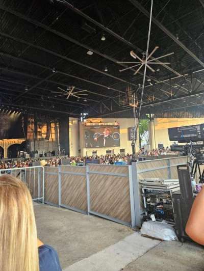 Dos Equis Pavilion section 203