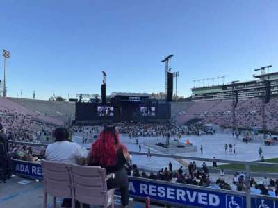 Rose Bowl section 9-H