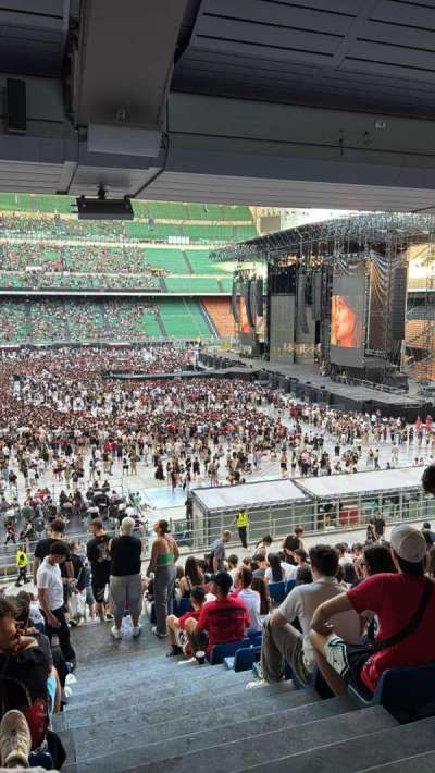 San Siro section 110