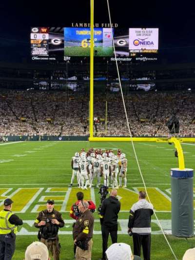 lambeau field section 138