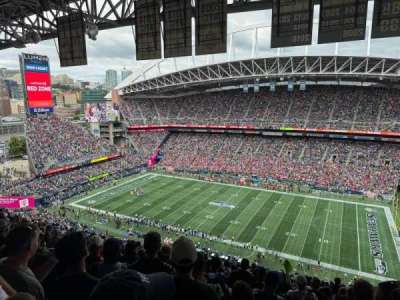 Lumen Field section 332