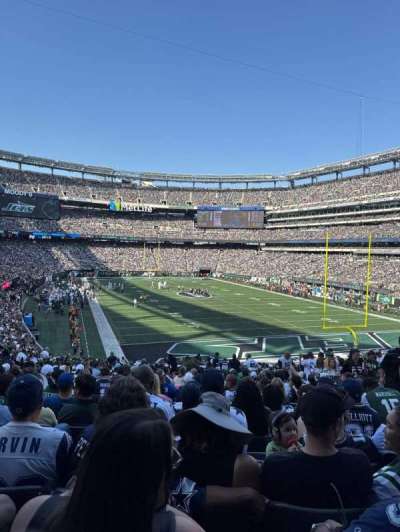 MetLife Stadium section 129