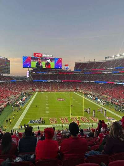 Levi's Stadium section 230