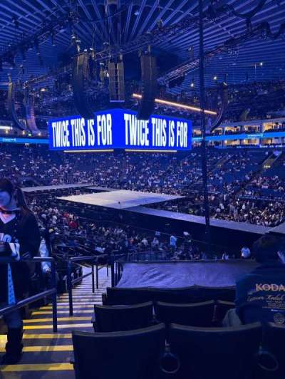 oakland arena section 124