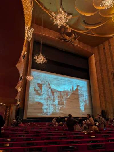 Metropolitan Opera House - Lincoln Center section Orchestra L