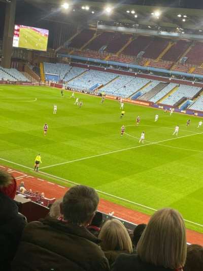 Villa Park section B3