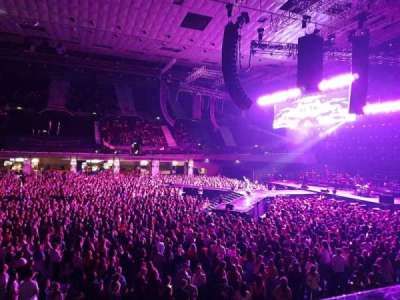 Wiener Stadthalle section 73