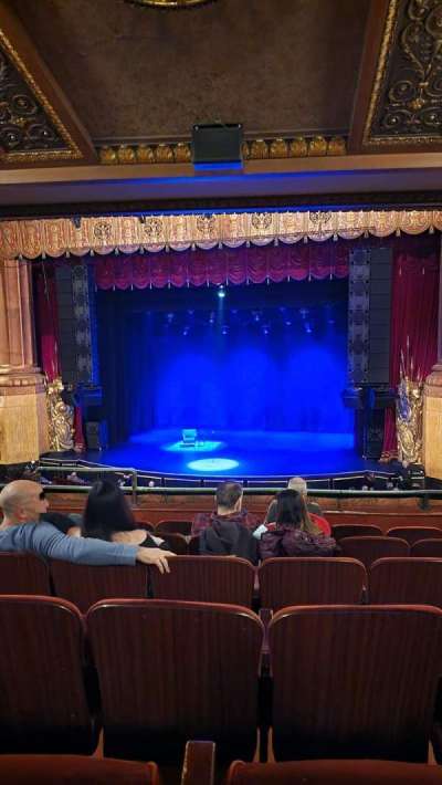beacon theatre section Loge 4