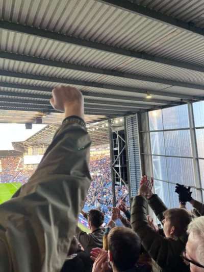 The Hawthorns section A2