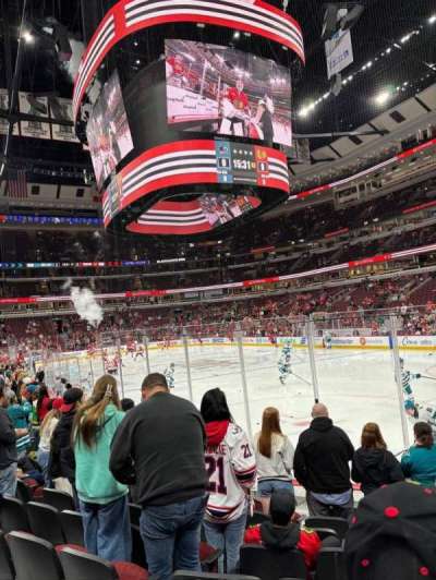 united center section 119