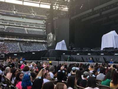 MetLife Stadium section Floor 2