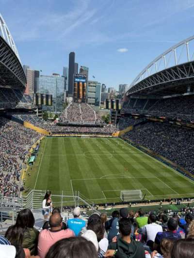 Lumen Field section 324