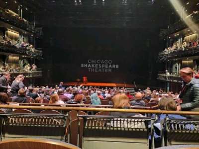Chicago Shakespeare - Courtyard Theater section Lower Gallery