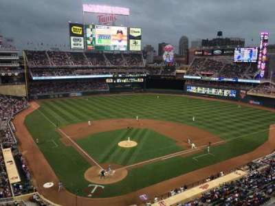Target Field section 213