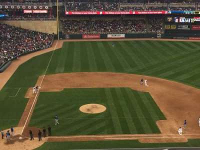 Target Field section 210
